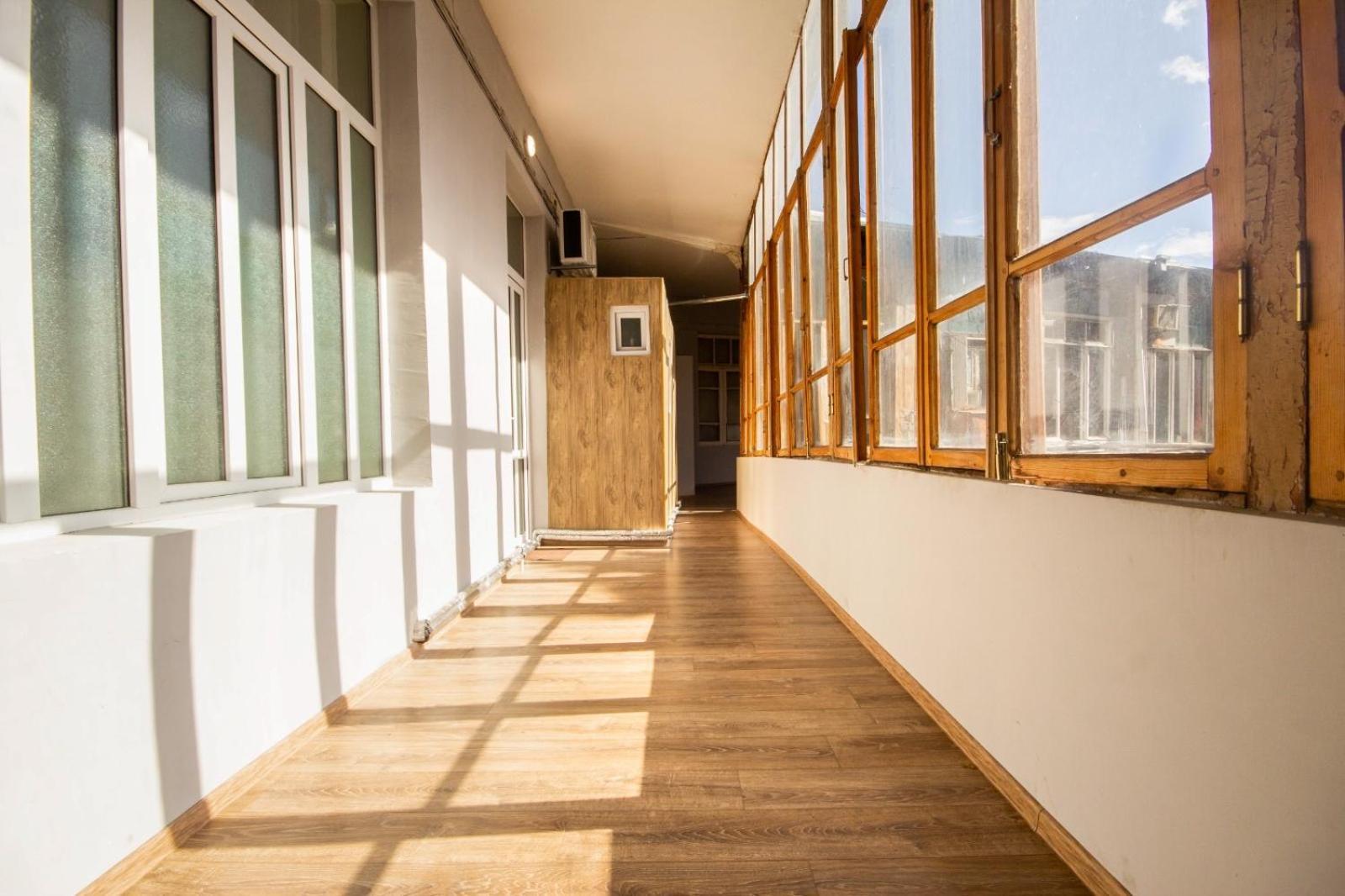Center Apartment 3 Rooms Tbilisi Bagian luar foto