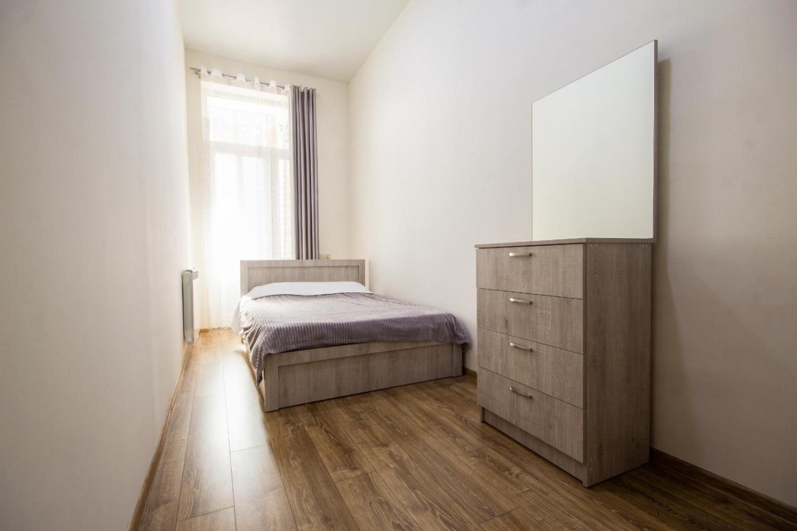 Center Apartment 3 Rooms Tbilisi Bagian luar foto